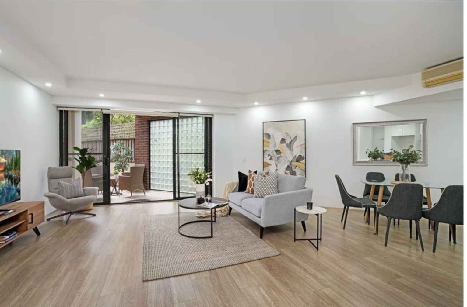 C2/42 Saunders Street Pyrmont C2/42 Saunders Street Pyrmont