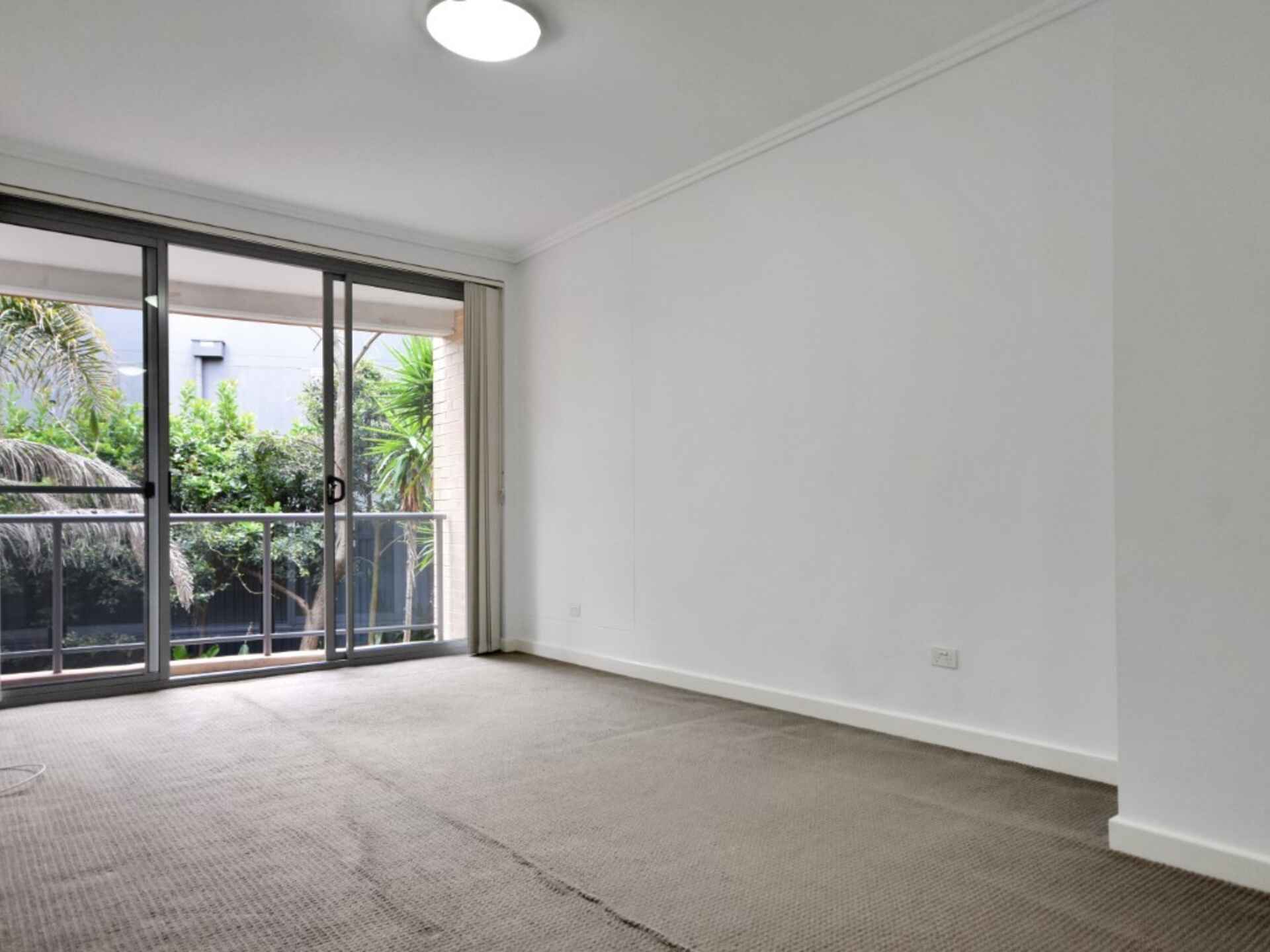 101/7 Wills Avenue Bronte