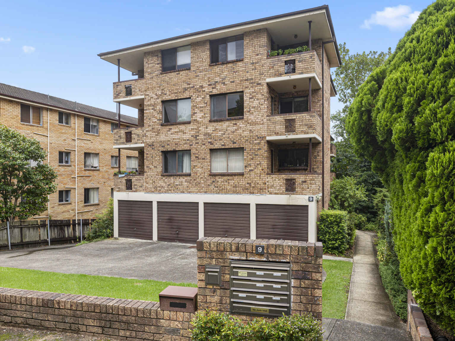 9/9 Curzon Street Ryde