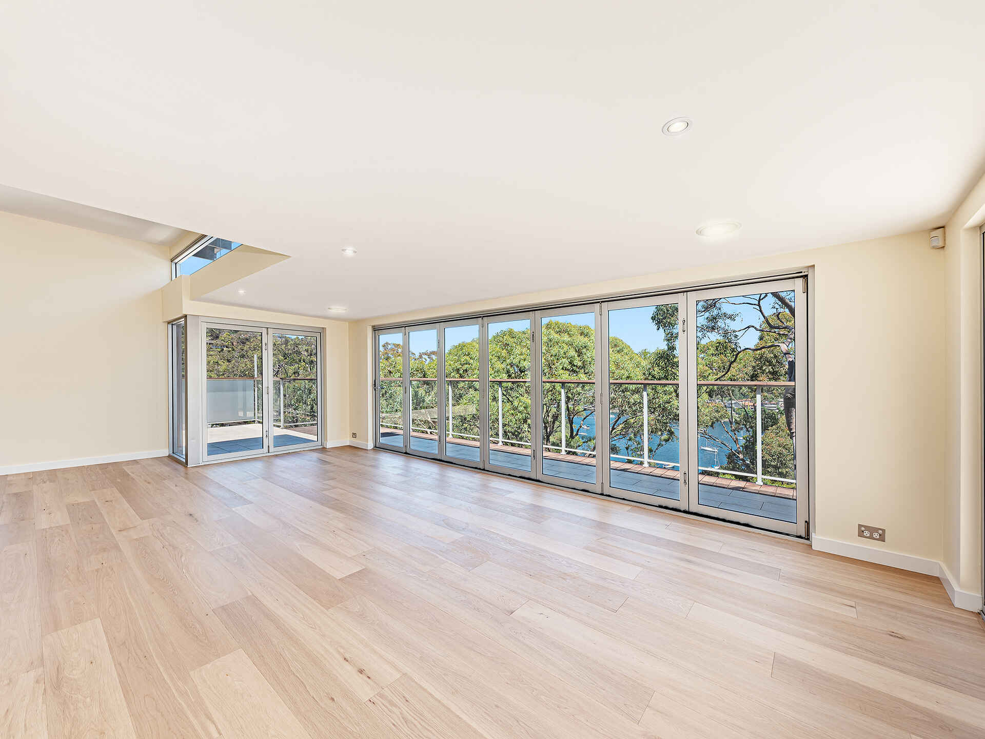34A  The Bulwark Castlecrag