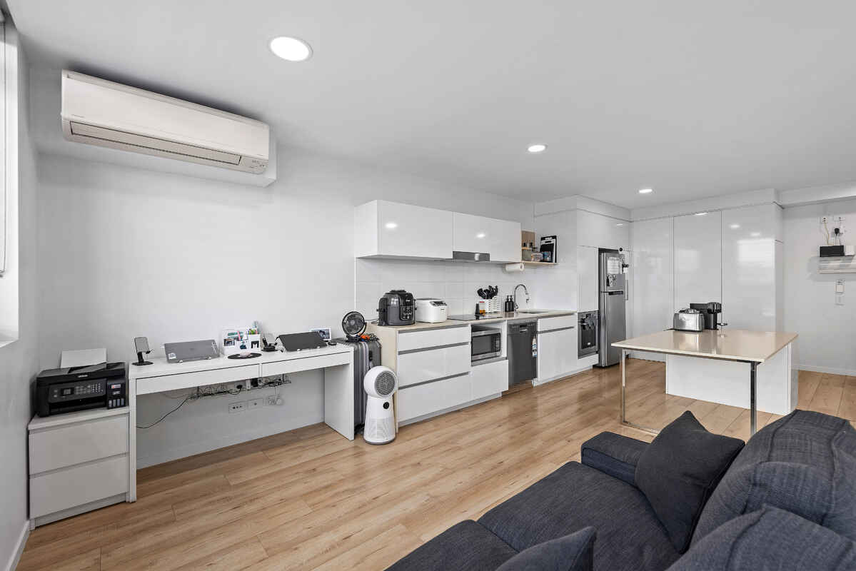 508/21 Nile Street Woolloongabba