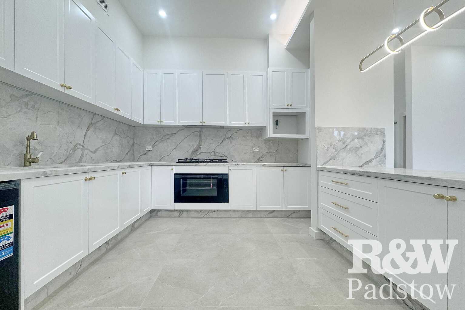2A Wilberforce Road Revesby