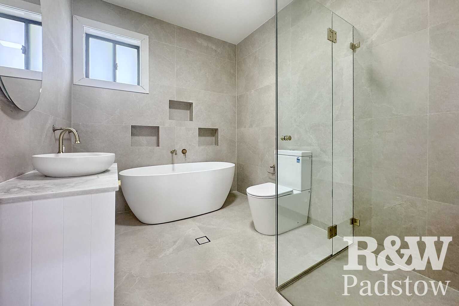 2A Wilberforce Road Revesby