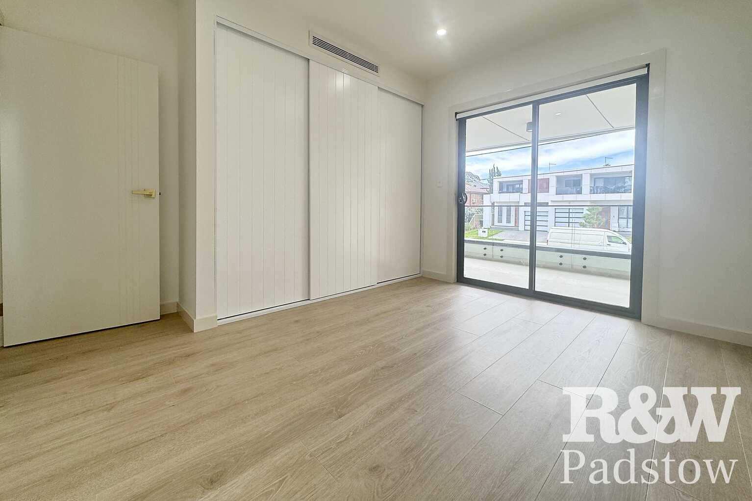 2A Wilberforce Road Revesby