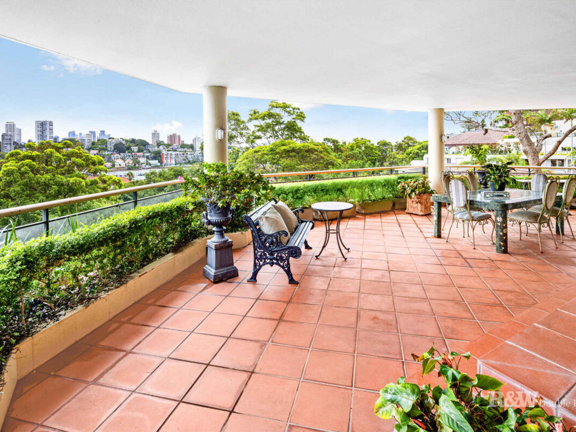 5/523 New South Head Road Double Bay