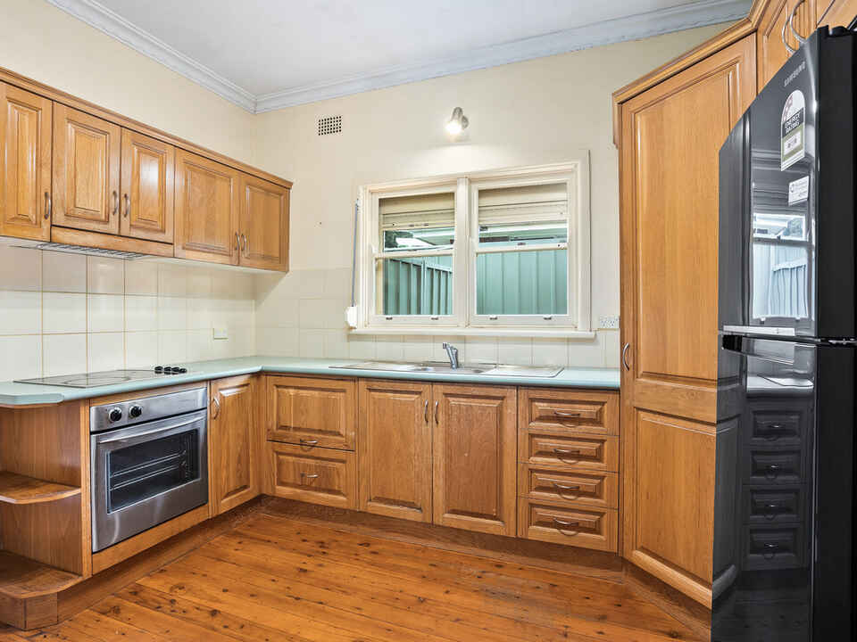 6 Langson Avenue Figtree