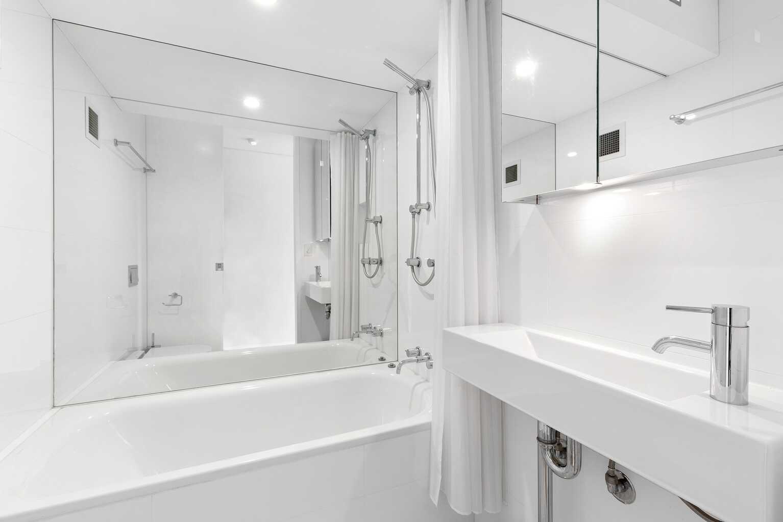 33/41-49 Roslyn Gardens Elizabeth Bay