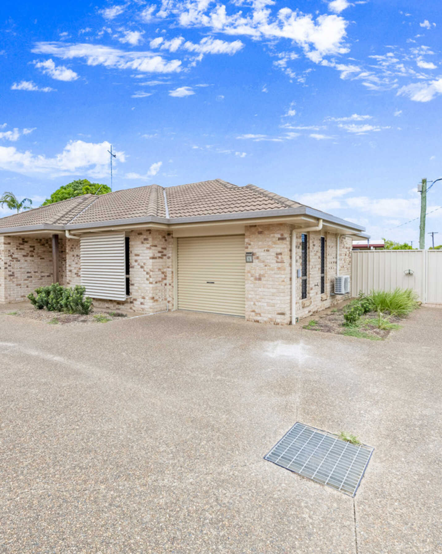 1/19 Payne Street Millbank, Millbank - Image 1