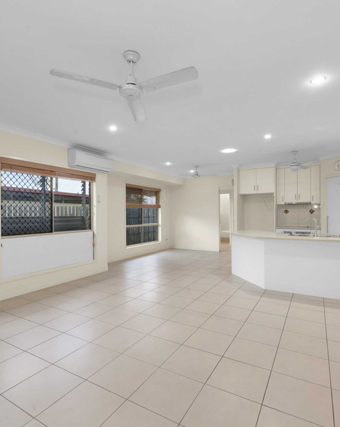 1/19 Payne Street Millbank, Millbank - Thumbnail 3