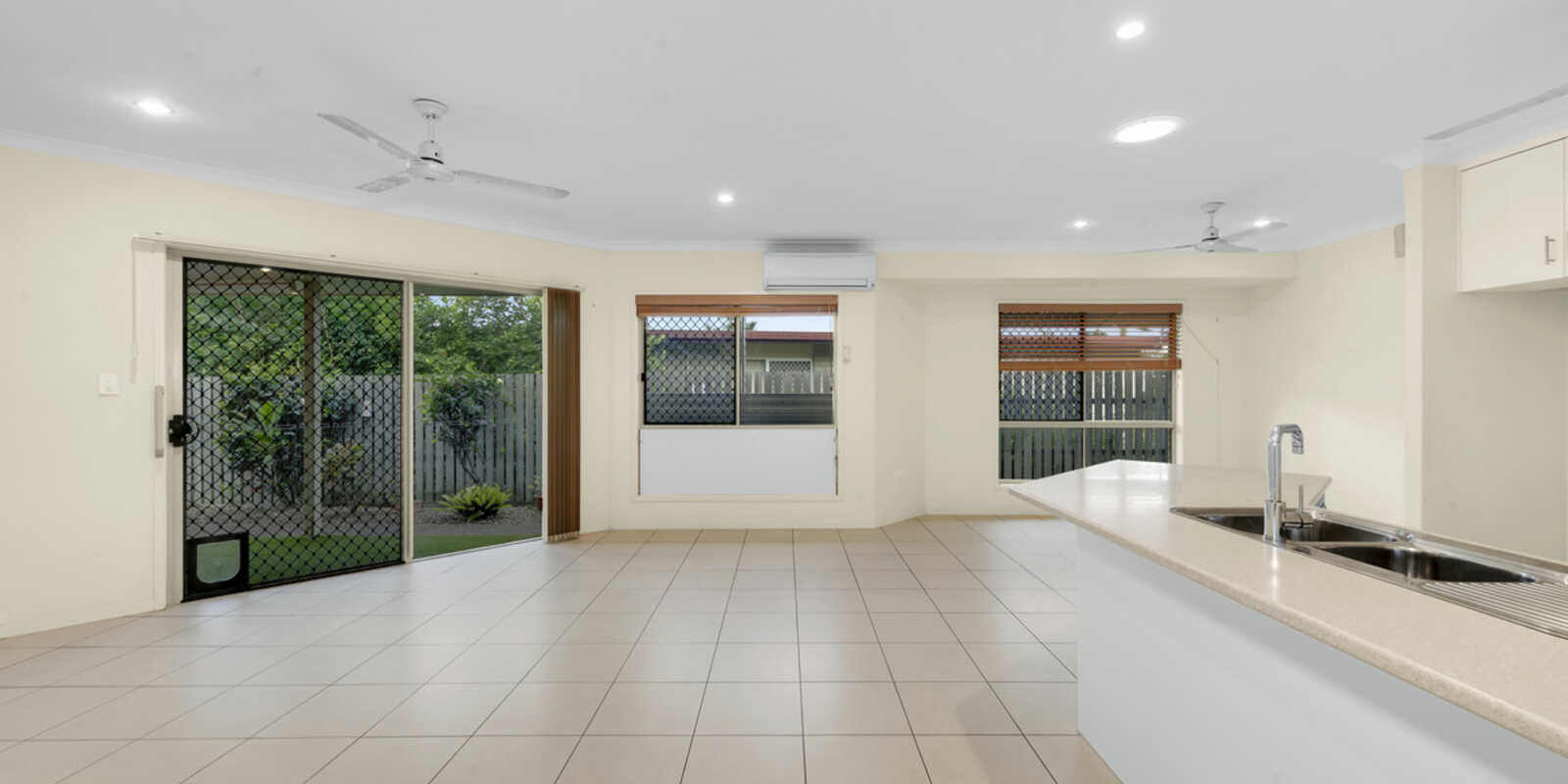 1/19 Payne Street Millbank 1/19 Payne Street Millbank