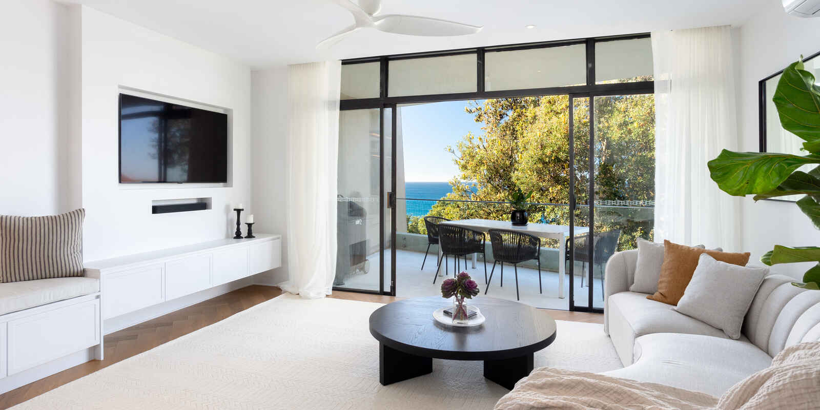 14/2 Francis Street Bondi Beach 14/2 Francis Street Bondi Beach