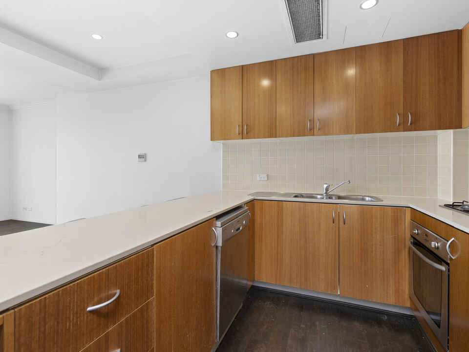 50/4-10 Benedict Court Holroyd