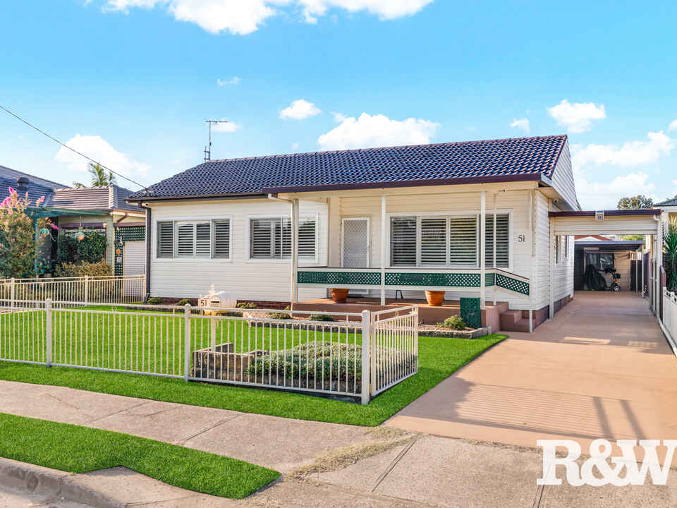 51 Chadwick Crescent Fairfield West