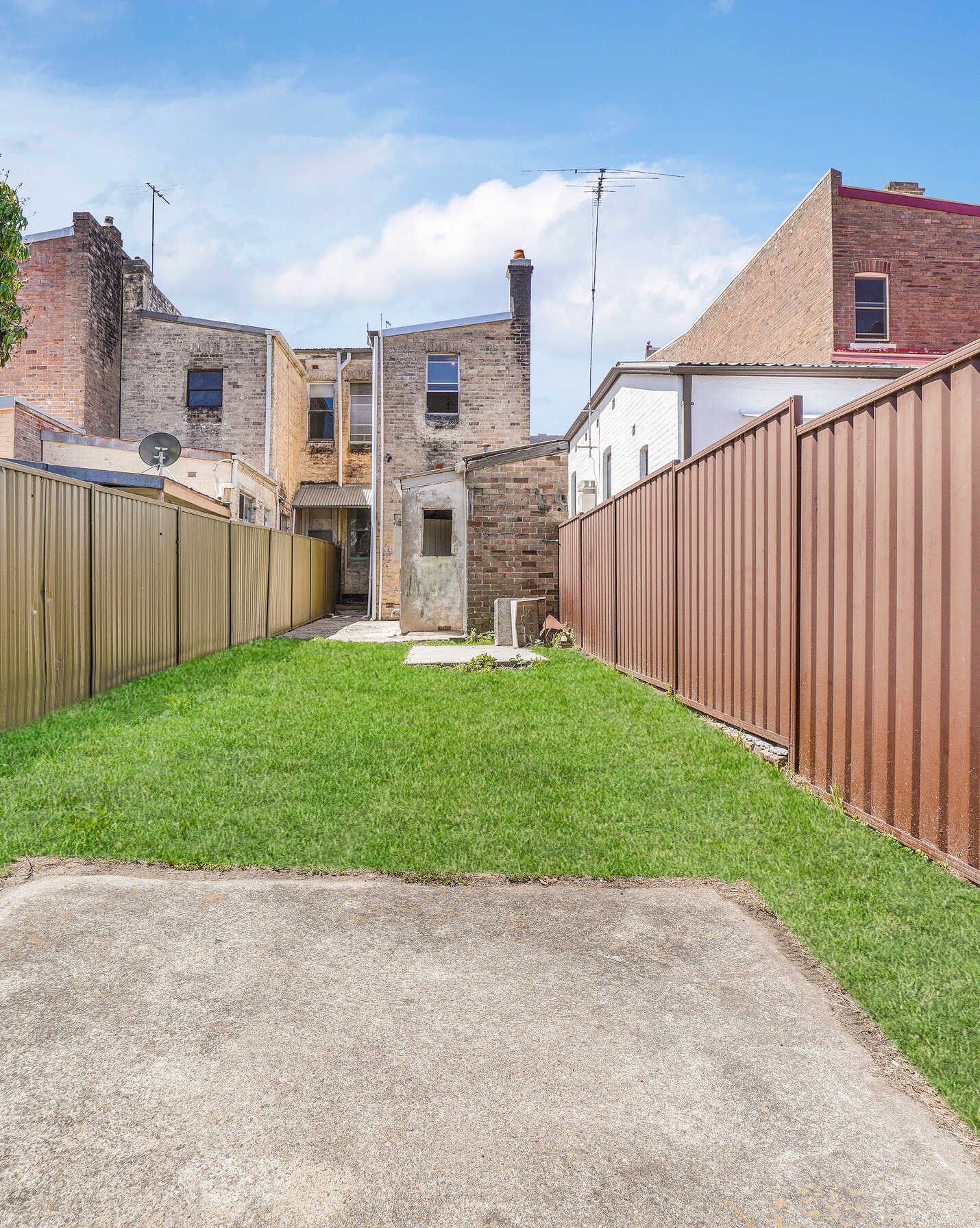 16 Crinan Street Hurlstone Park, Park - Thumbnail 2