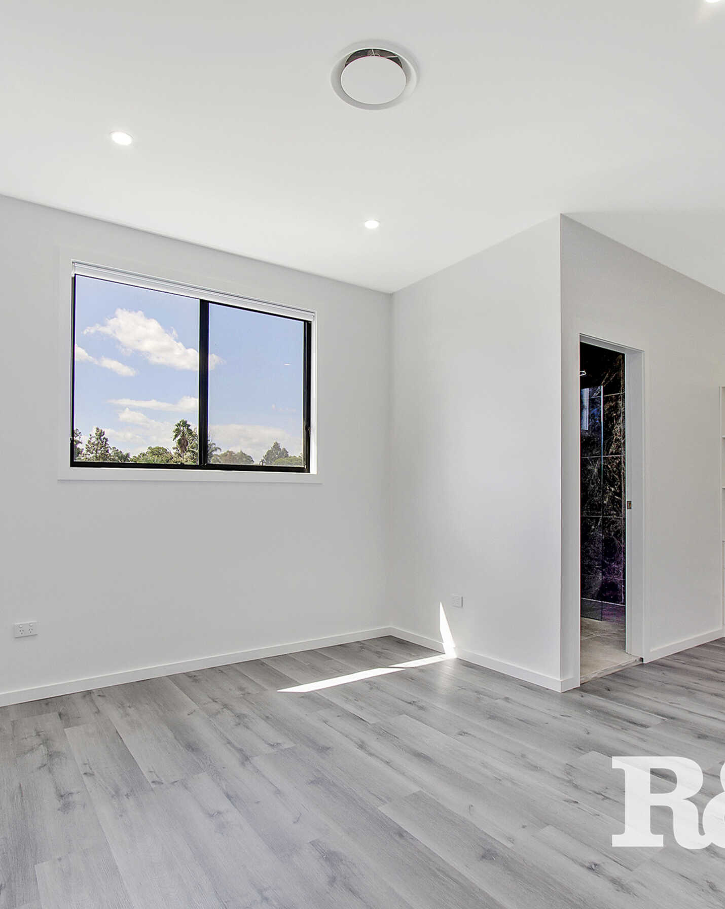 2 Anitra Place Shalvey, Shalvey - Thumbnail 5