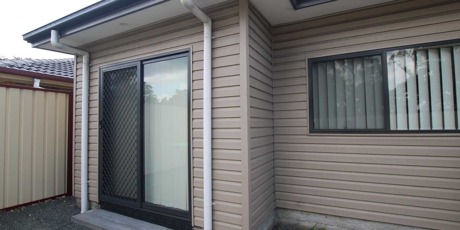 10A Dale Grove Hebersham