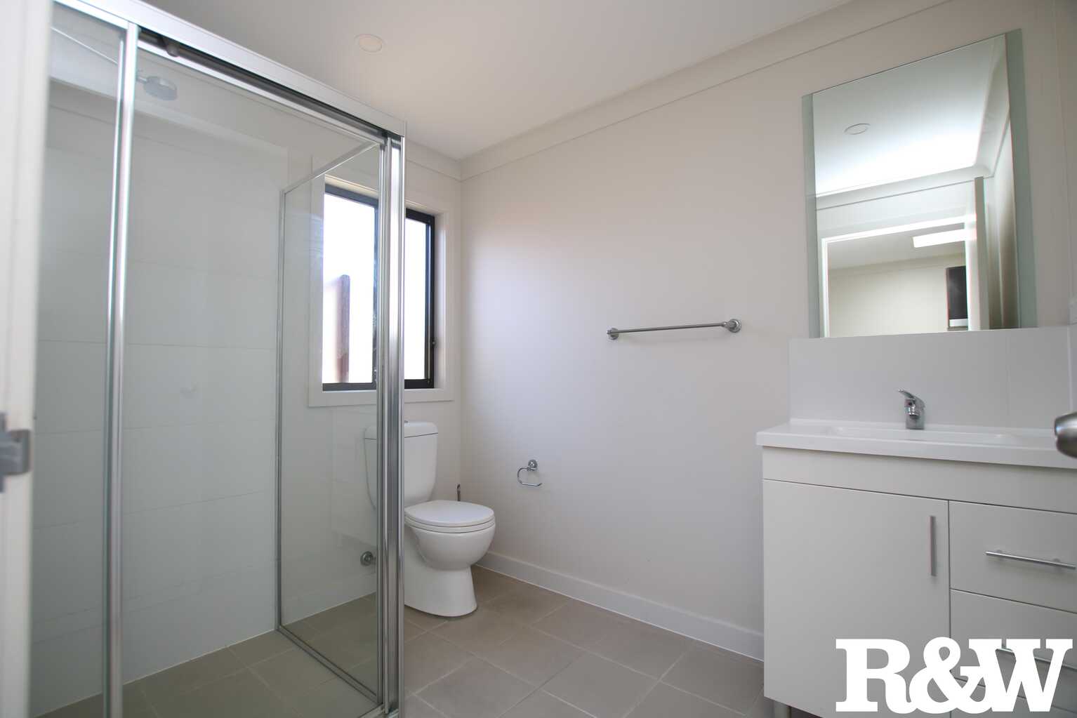 10A Dale Grove Hebersham