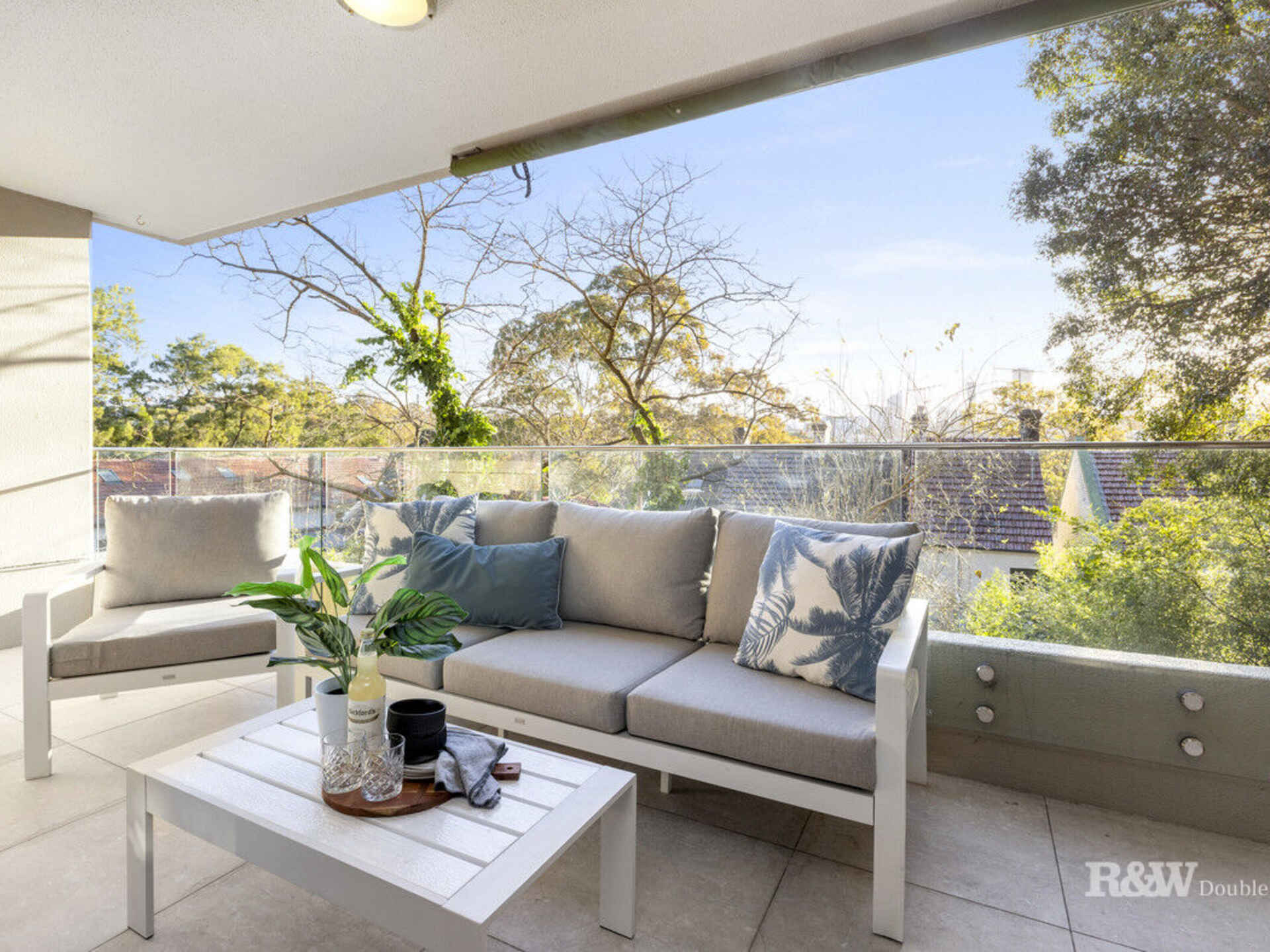 12a/4 New Mclean Street Edgecliff
