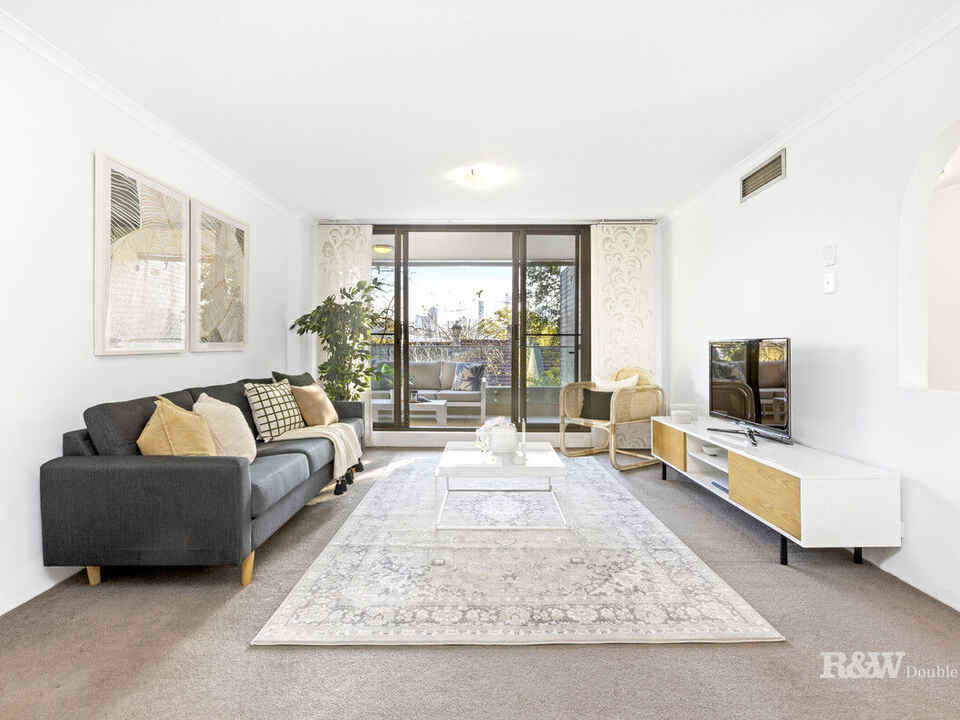 12a/4 New Mclean Street Edgecliff