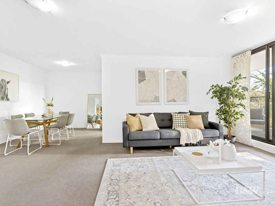 12a/4 New Mclean Street Edgecliff