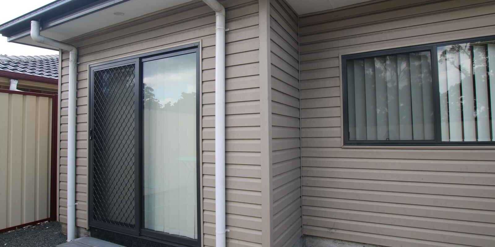 10A Dale Grove Hebersham