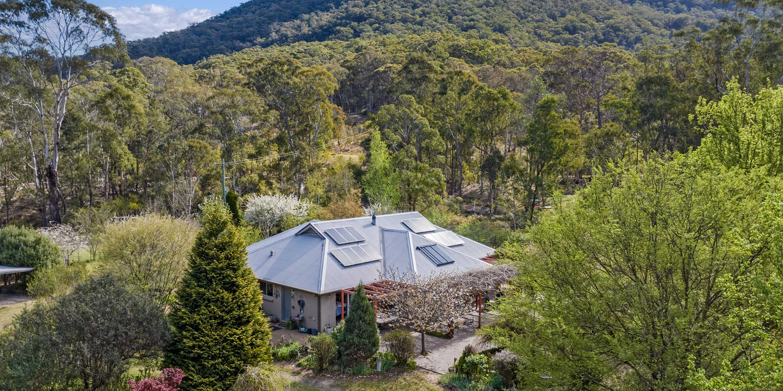 35 Benbow Road Kanimbla 35 Benbow Road Kanimbla