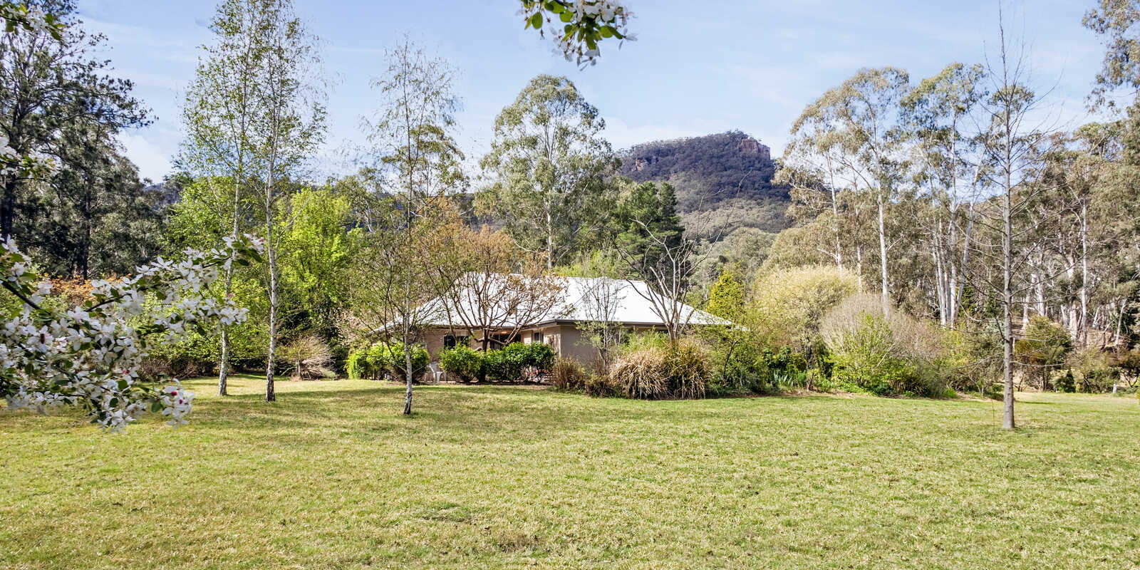35 Benbow Road Kanimbla 35 Benbow Road Kanimbla