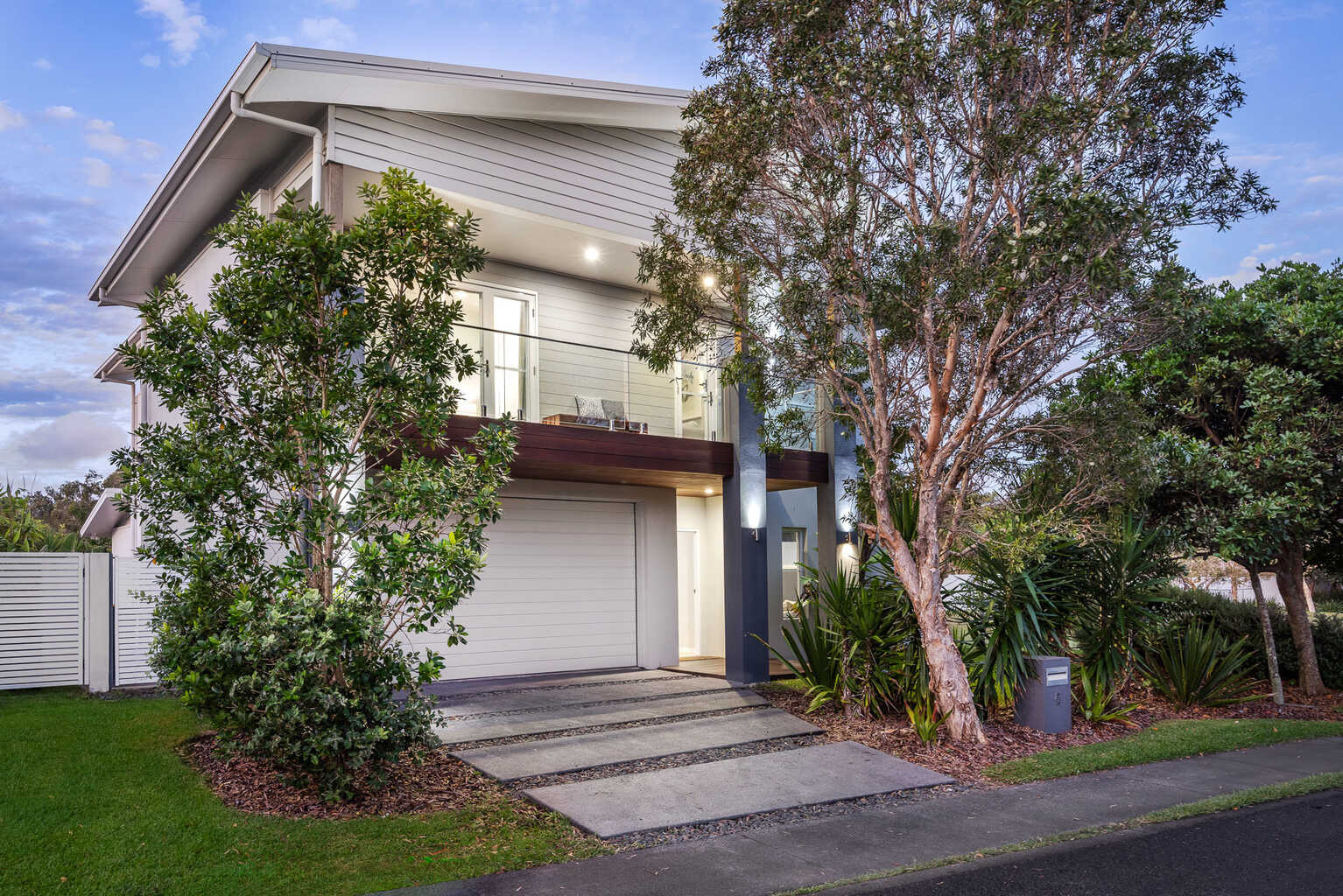 5 Kings Bay Street Yaroomba 5 Kings Bay Street Yaroomba