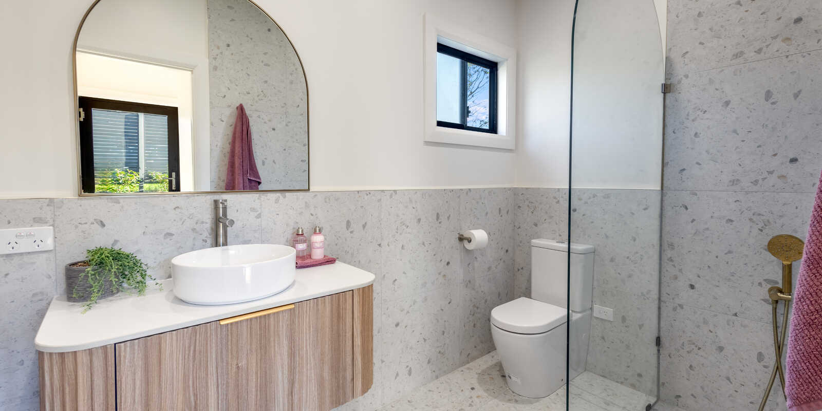 10 Cassilis Street Mount Victoria 10 Cassilis Street Mount Victoria