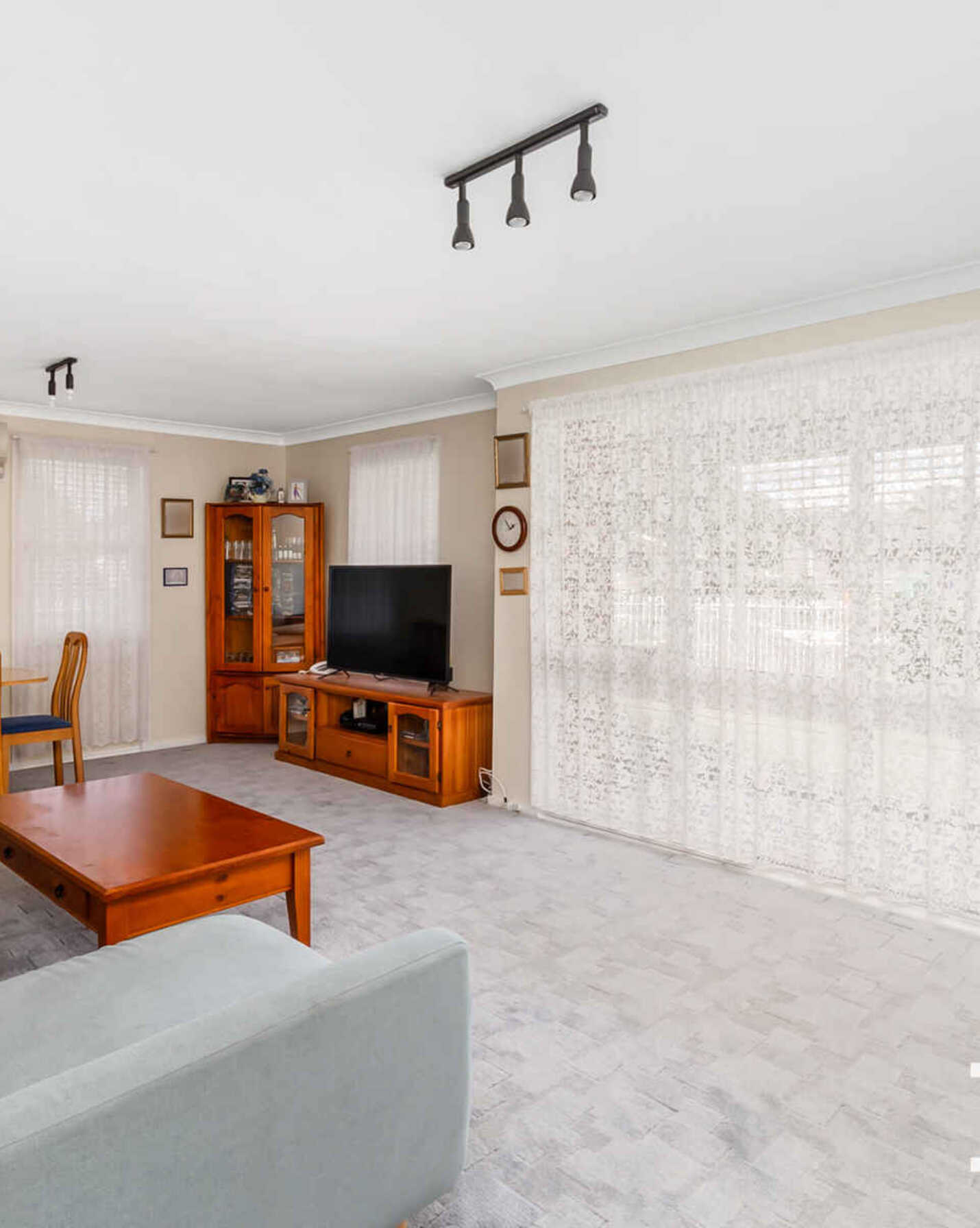 28 Sorensen Crescent Blackett, Blackett - Thumbnail 4