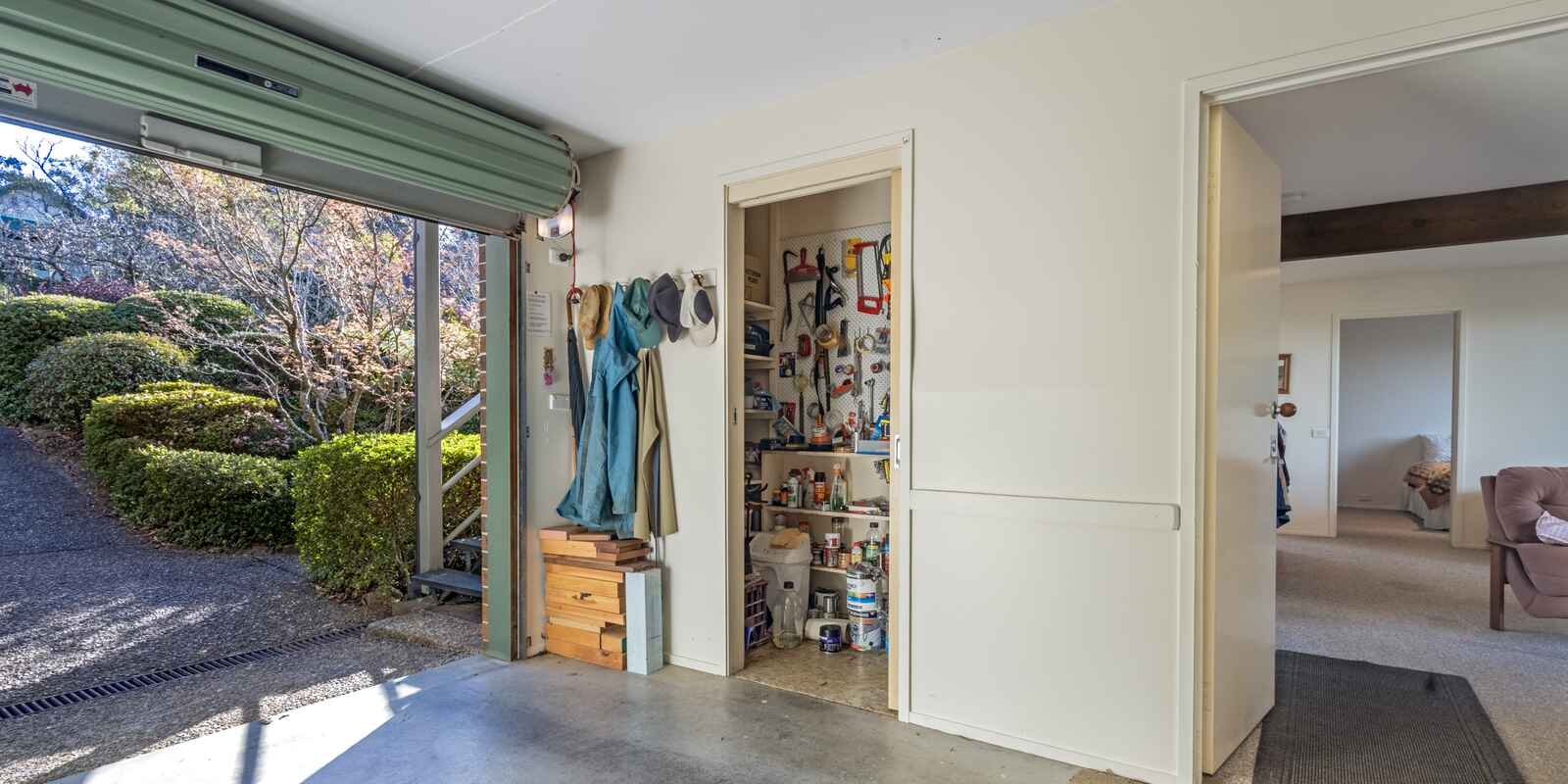 18 Days Crescent Blackheath 18 Days Crescent Blackheath