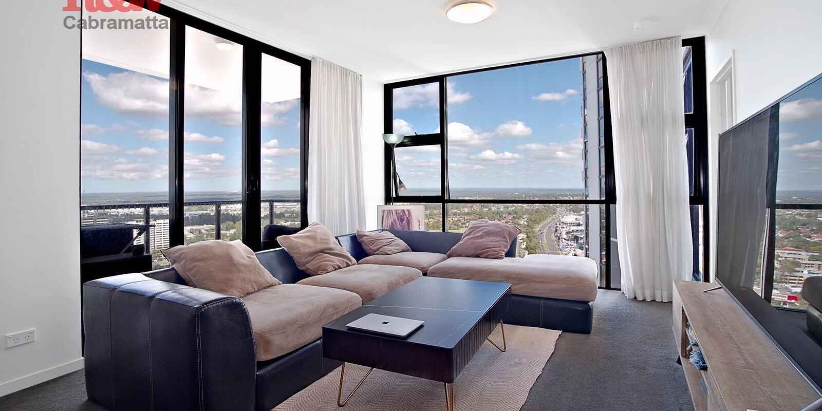 2707/420 Macquarie Street Liverpool