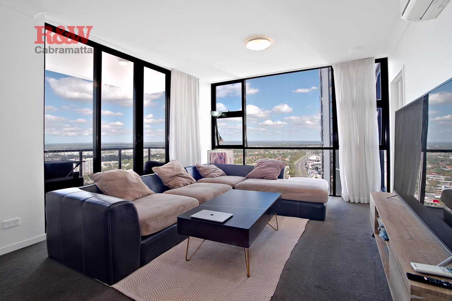 2707/420 Macquarie Street Liverpool