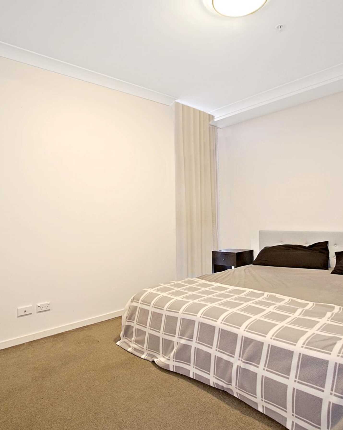2707/420 Macquarie Street Liverpool, Liverpool - Thumbnail 6