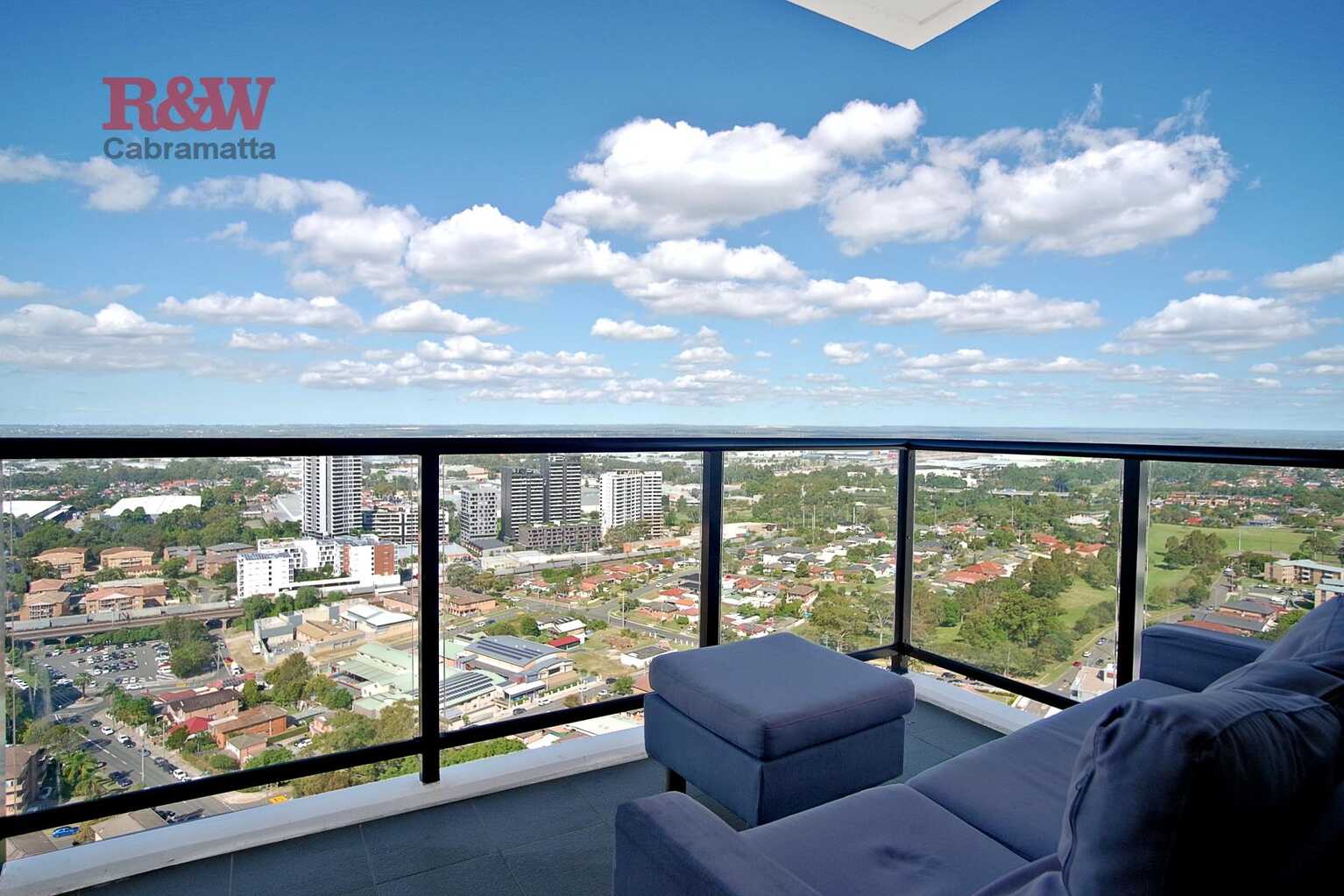 2707/420 Macquarie Street Liverpool