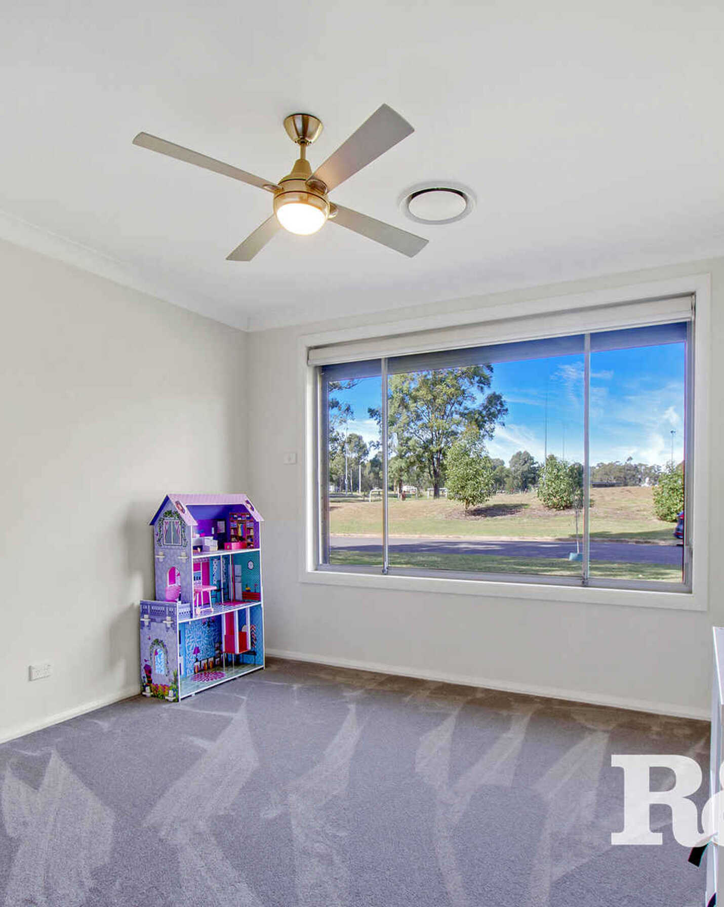 9 Ballarat Avenue St Clair, Clair - Thumbnail 4