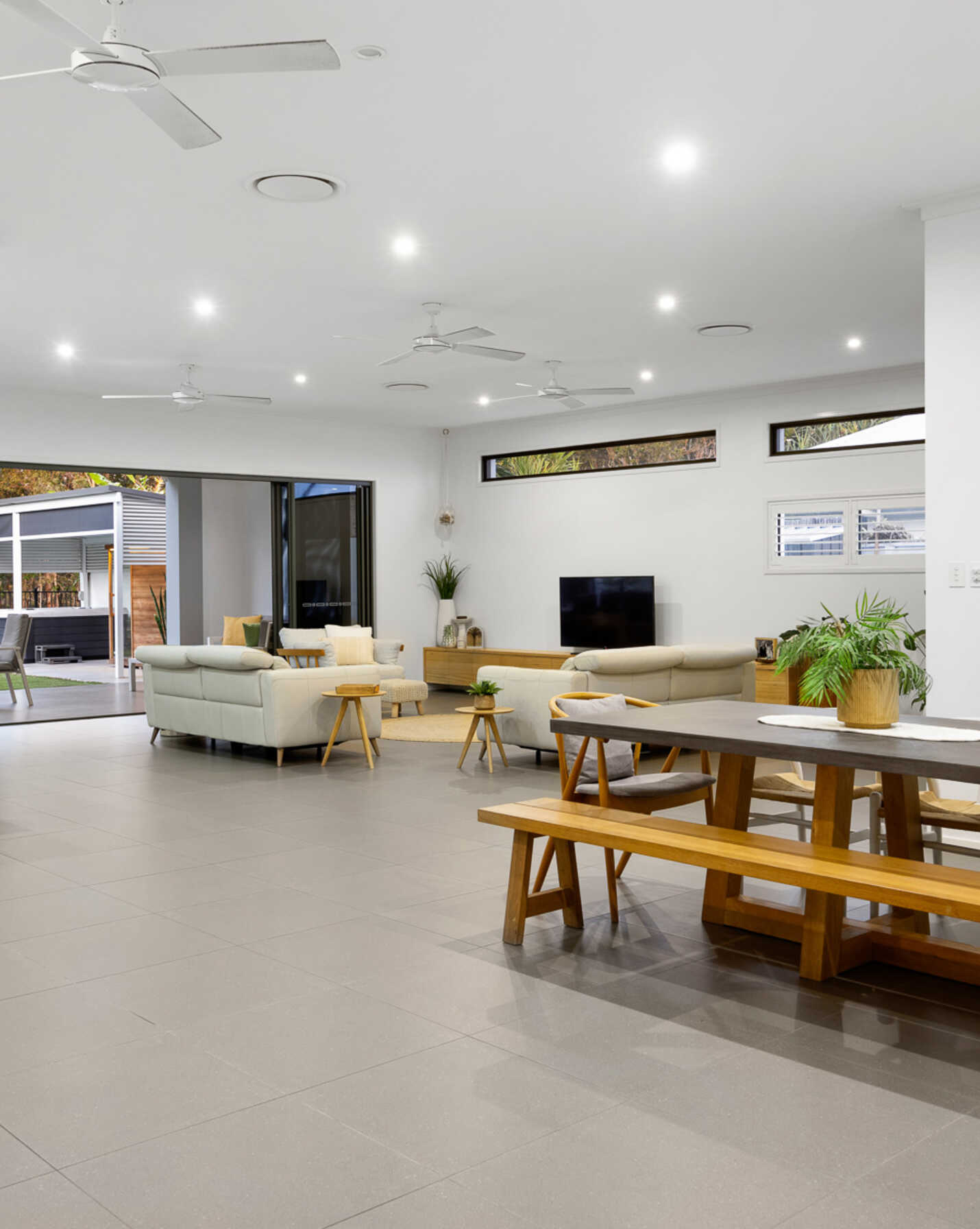 3 Augusta Circuit Peregian Springs, Springs - Thumbnail 2
