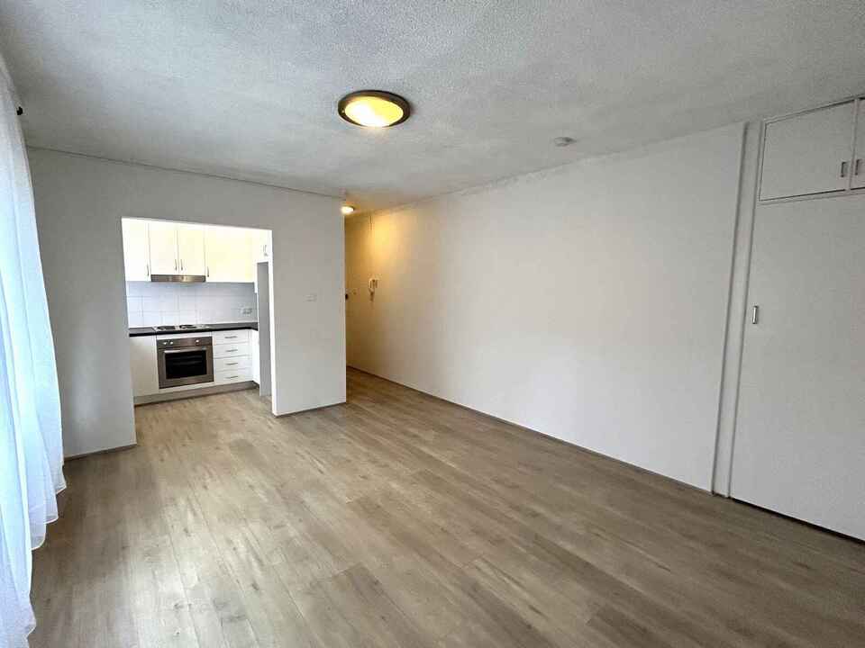 15/29 Myra Road Dulwich Hill