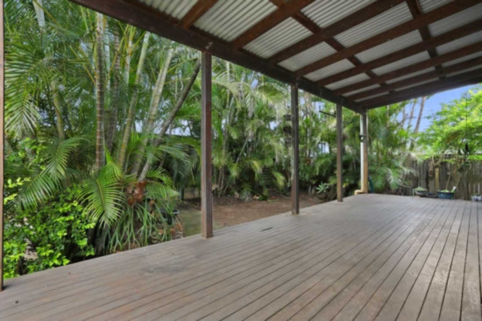 21 Bonham St Bongaree 21 Bonham St Bongaree