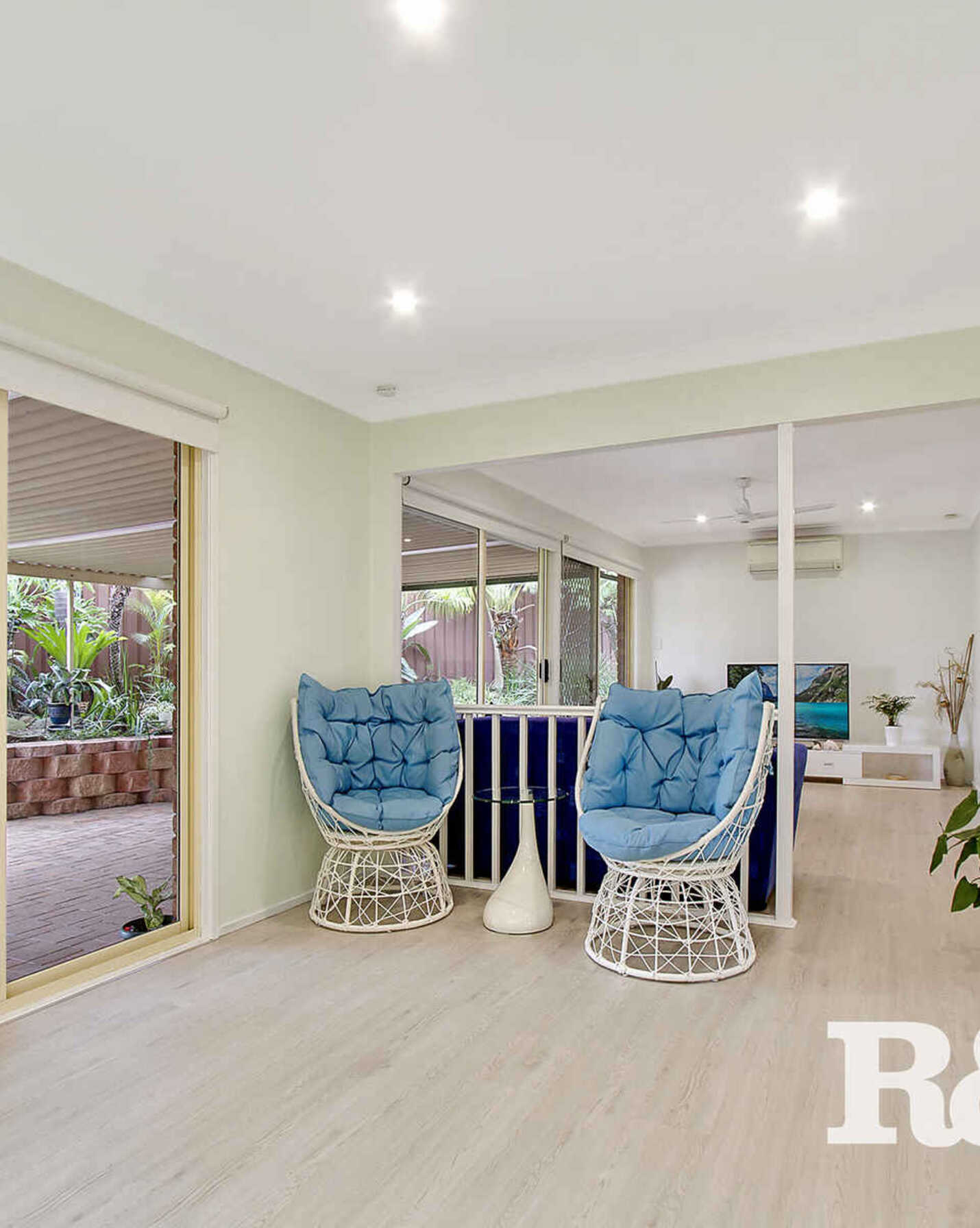 11 MacKillop Place Erskine Park, Park - Thumbnail 4