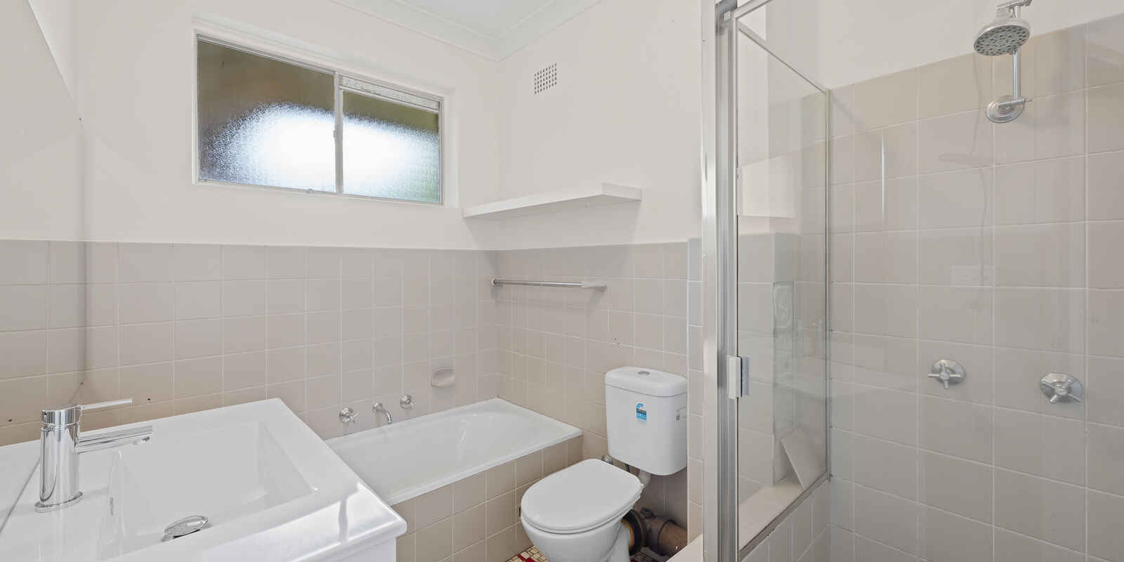 15/8-12 Minter Street Canterbury