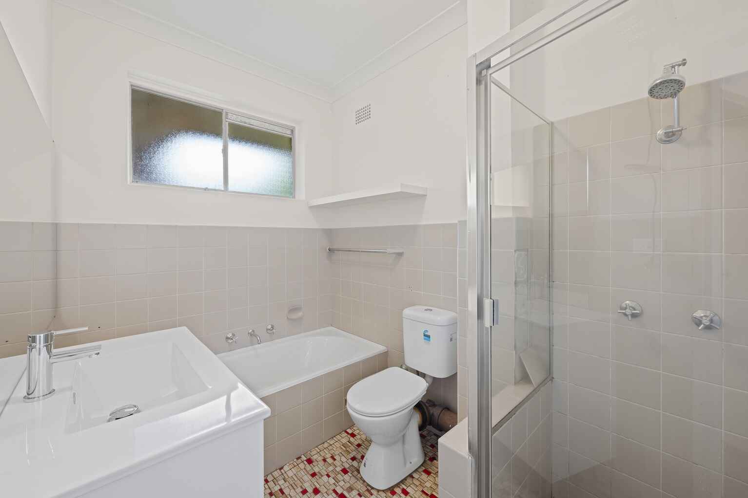 15/8-12 Minter Street Canterbury