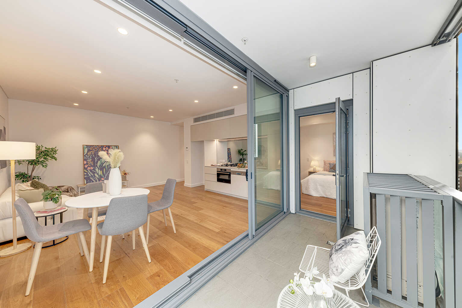 1609/221 Miller Street North Sydney 1609/221 Miller Street North Sydney