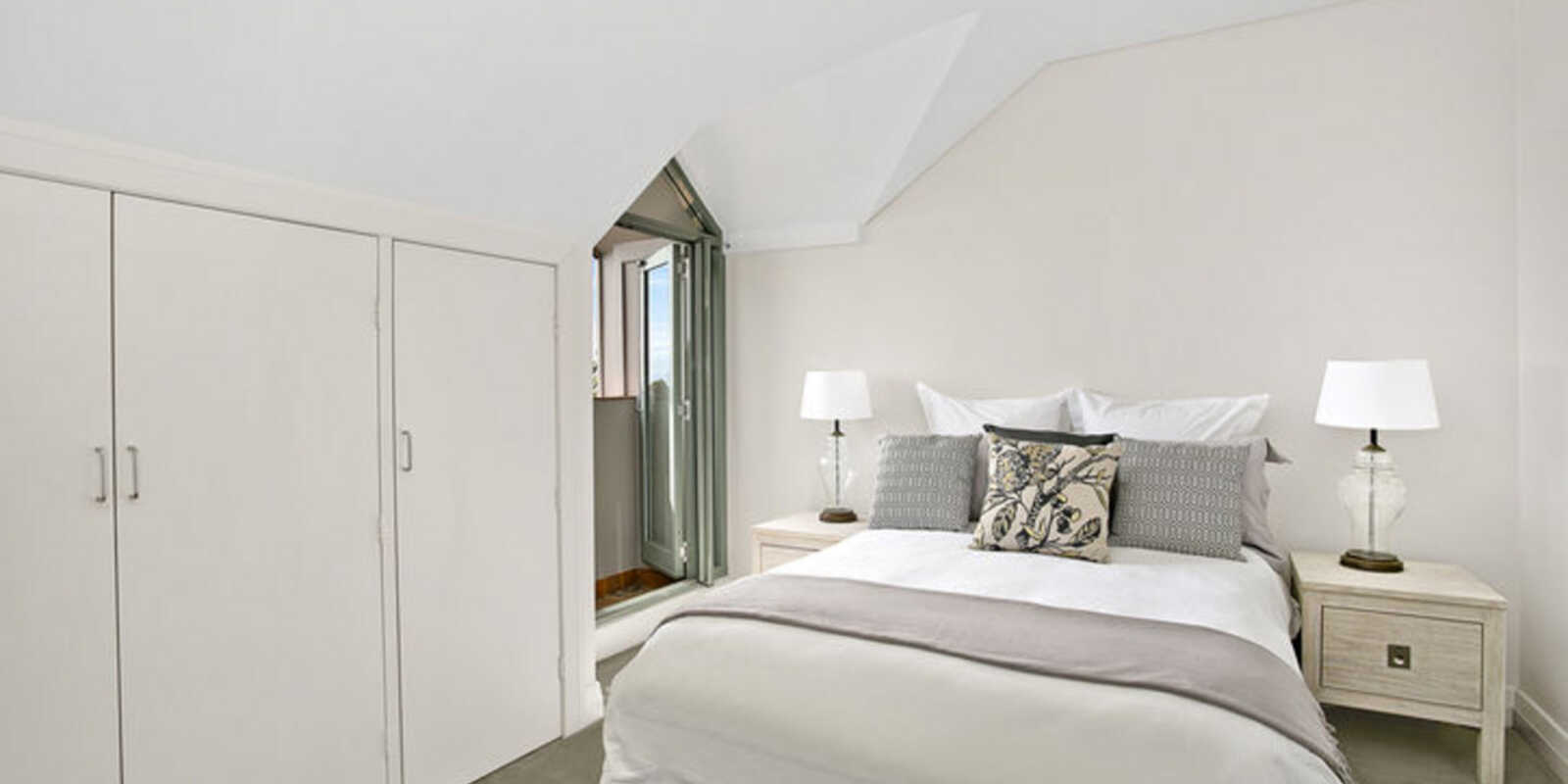 15/56 Harbour Street Mosman