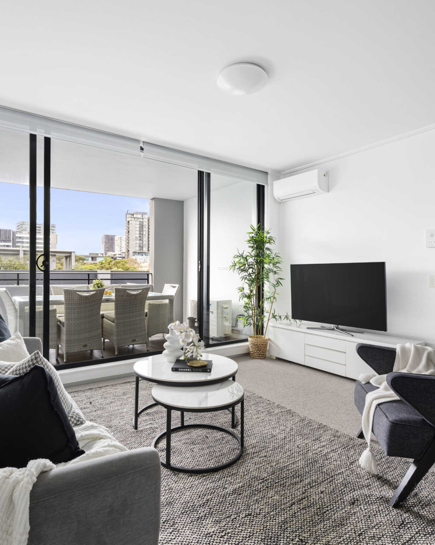 E501/3 Hunter Street Waterloo, Waterloo - Thumbnail 2