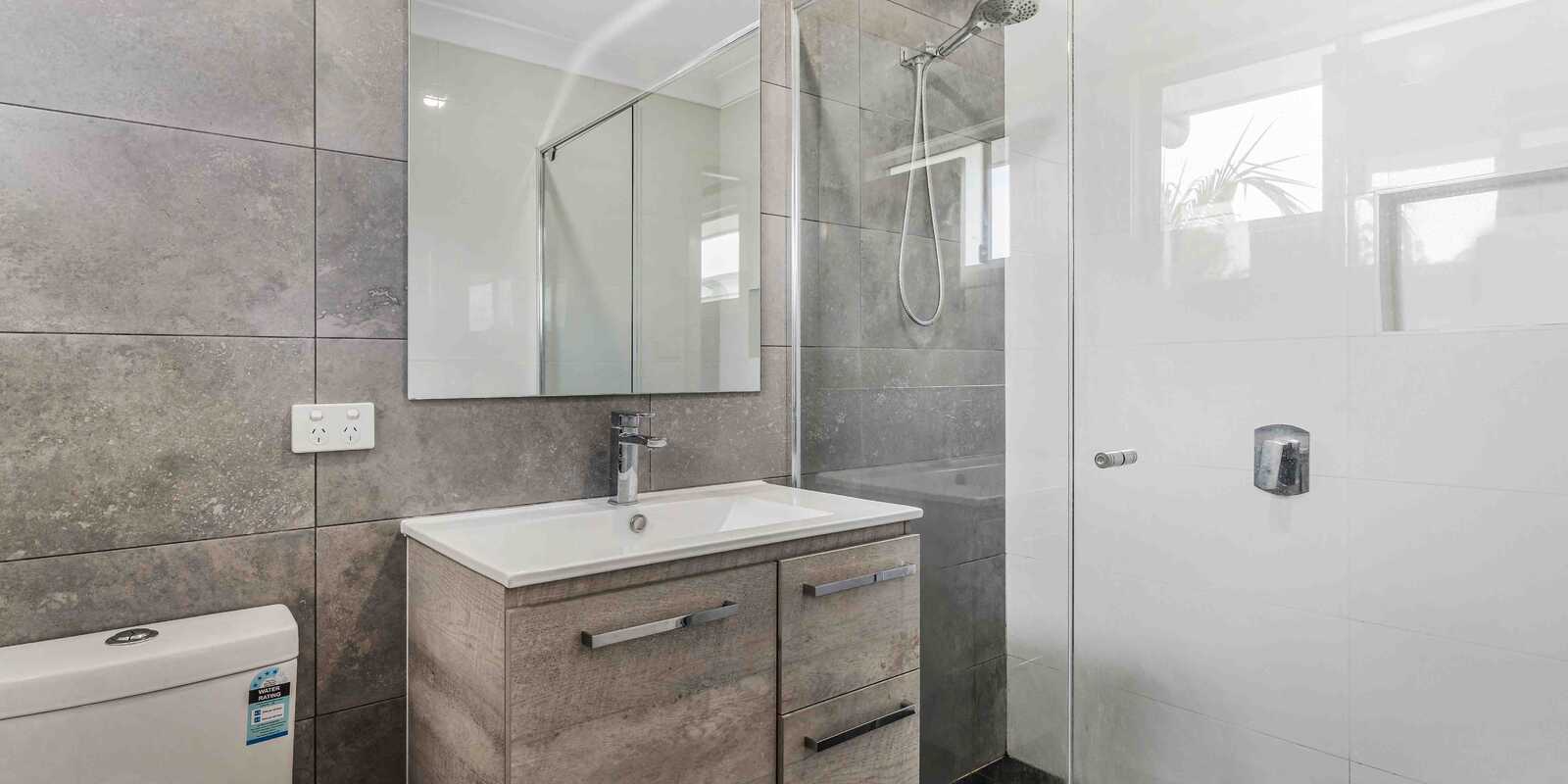 27 First Avenue Hoxton Park 27 First Avenue Hoxton Park