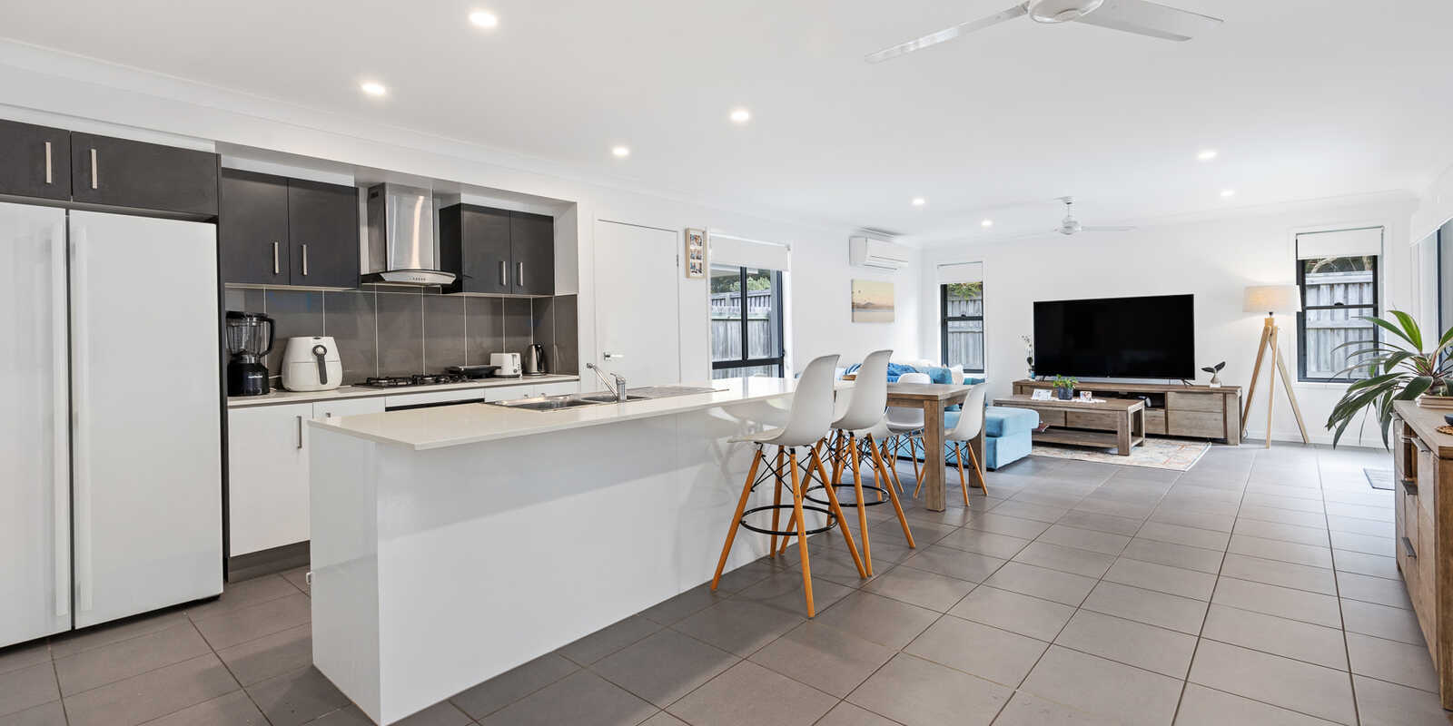 61 Viola Square Peregian Springs 61 Viola Square Peregian Springs