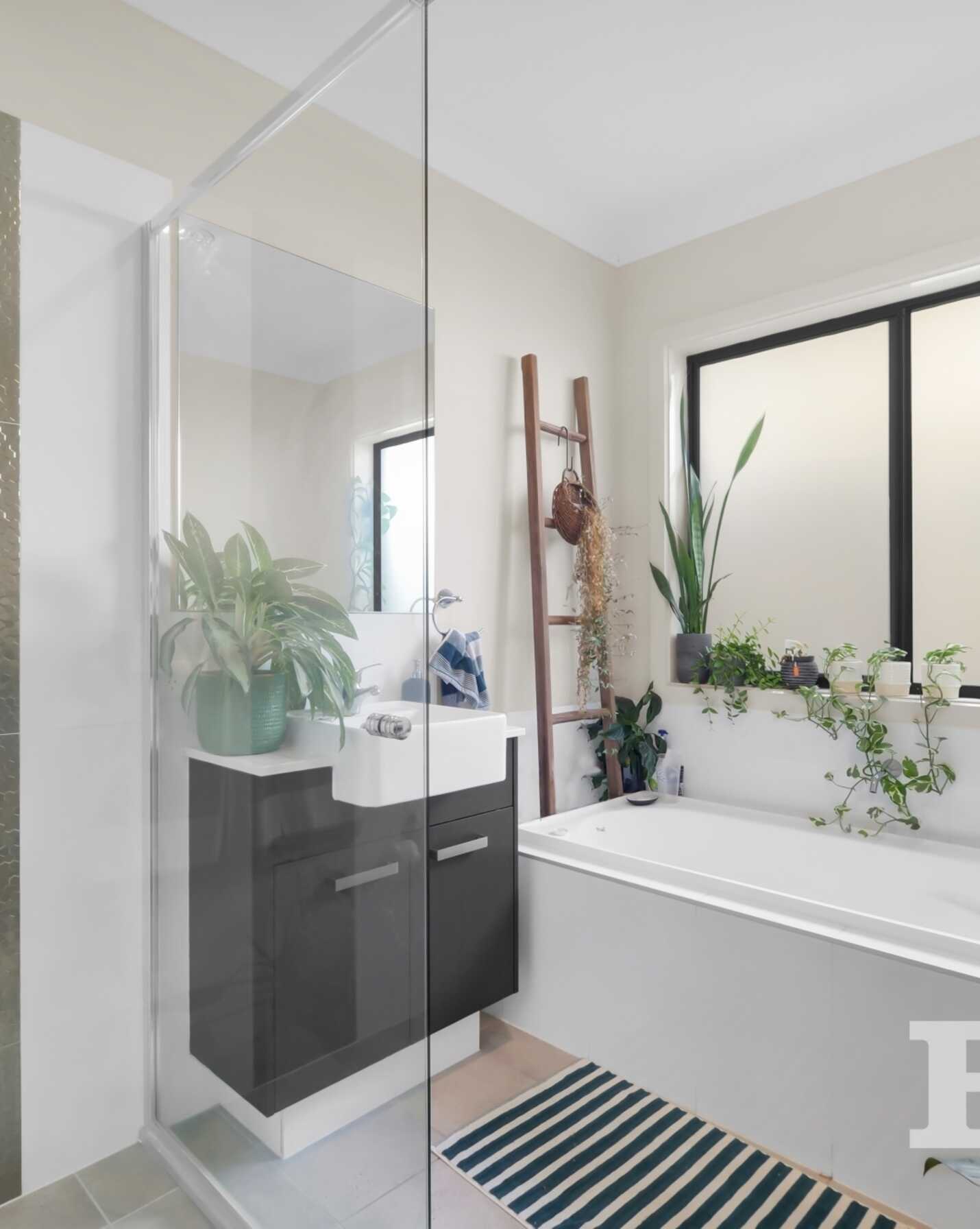25a Evans Street Oran Park, Park - Thumbnail 5
