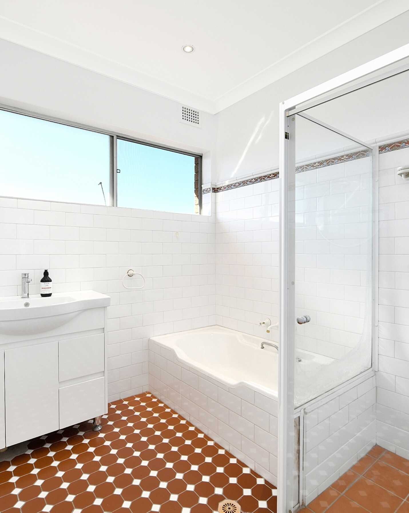 8/31-33 Bembridge Street Carlton, Carlton - Thumbnail 5