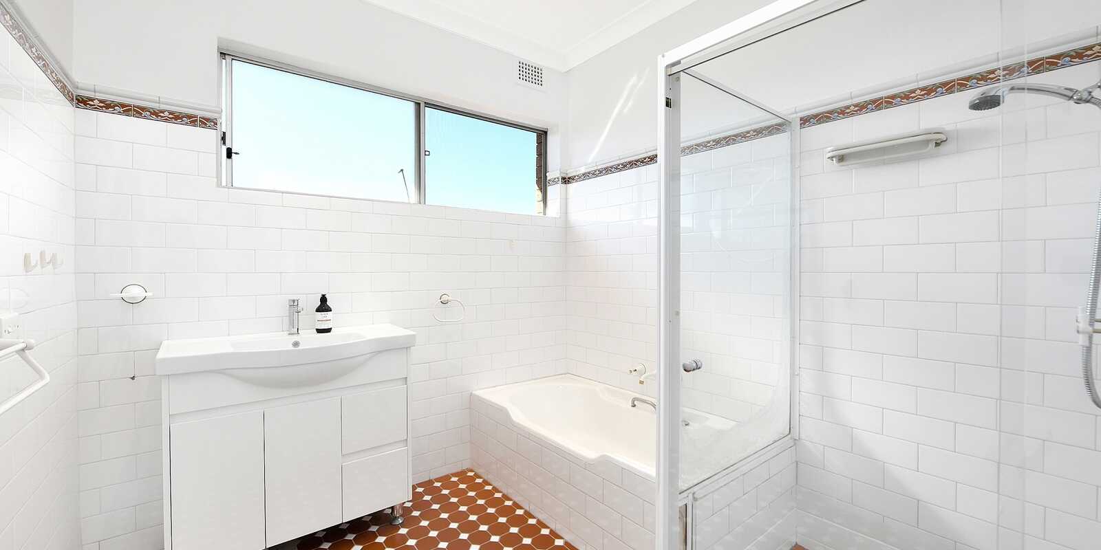 8/31-33 Bembridge Street Carlton